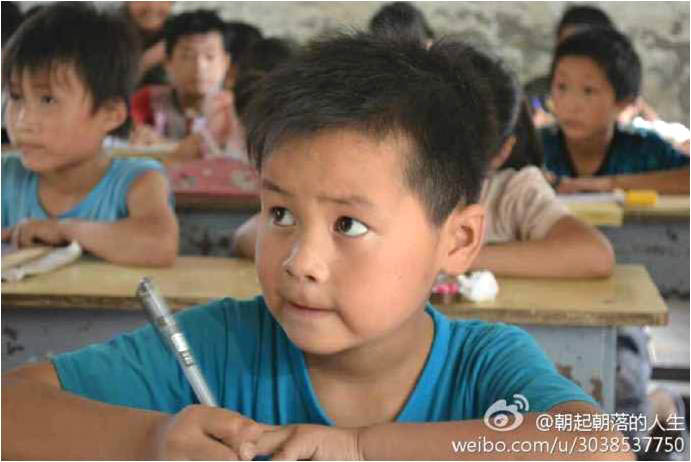 7��2�գ����l(xi��ng)�W(xu��)Ժ ����Ը���x��(w��)֧�̷���(w��)�F(tu��n)�������l(xi��ng)�з���h��(y��ng)�e�(zh��n)�����fС�W(xu��)�M(j��n)��֧�̻�ӡ��D�����꼉�W(xu��)�����������n�����J(r��n)�� �v��꠆T�f�����ܵ����ӂ���֪�R���J(r��n)���c���󣬏��峺���p������¶������