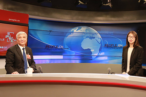 ȫ���˴�ί����ί�T�L���ٶY�����н�(j��ng)�M(f��i)��(y��ng)��һ���Aб