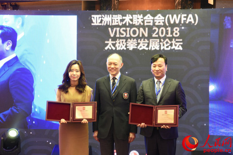 �������ϯ�����񲨿���(j��ng)���͘��Ʒ���(hu��)�L(zh��ng)�C�l(f��)�˹��ڪ�(ji��ng)���ር���z